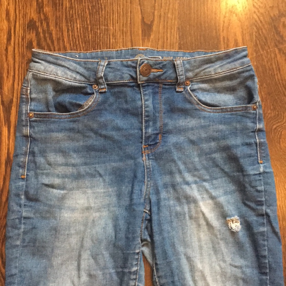 Ripped Skinny Jegging